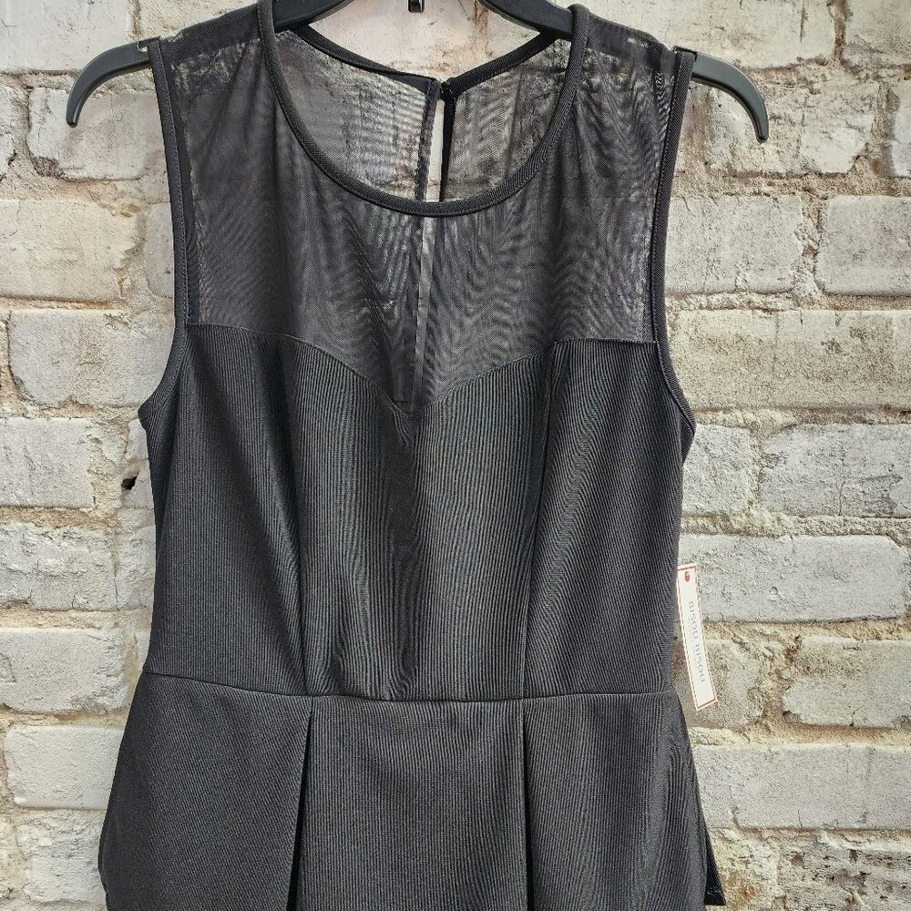 Bisou Bisou color black size 8 peplum dress